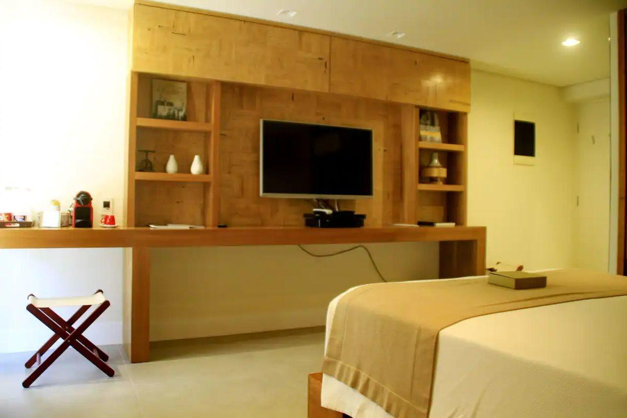 Hotel Spa Nau Royal Camburi  Exterior photo