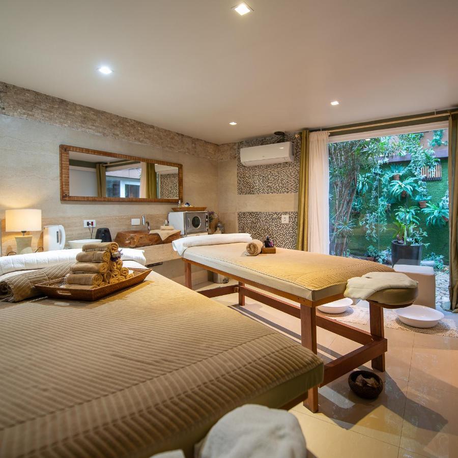Hotel Spa Nau Royal Camburi  Exterior photo